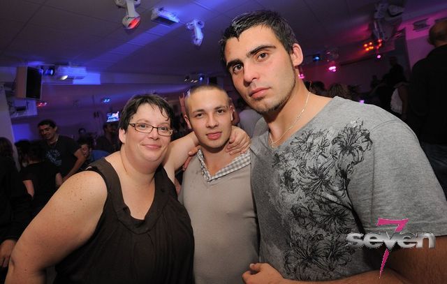 Cliquer pour voir l'image en taille réelle