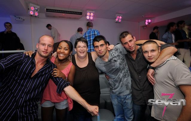 Cliquer pour voir l'image en taille réelle