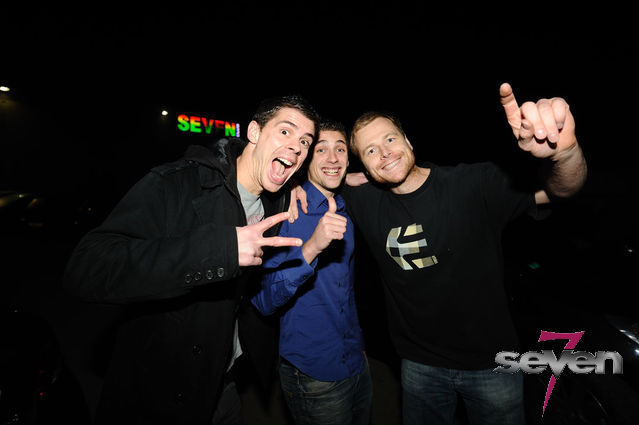 Cliquer pour voir l'image en taille réelle