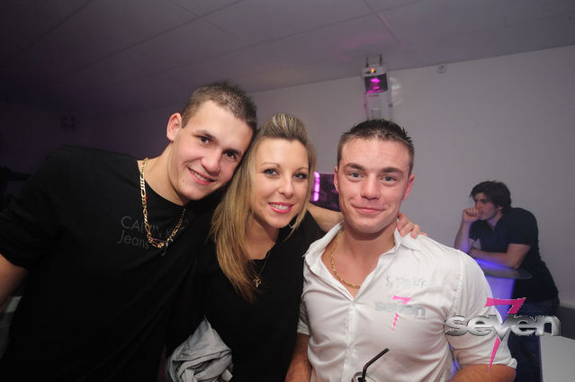 Cliquer pour voir l'image en taille réelle