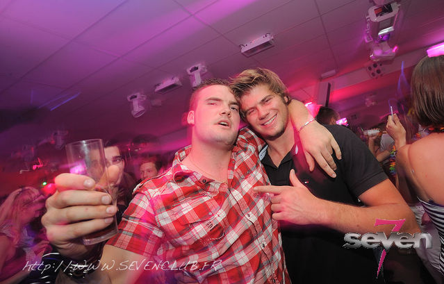 Cliquer pour voir l'image en taille réelle