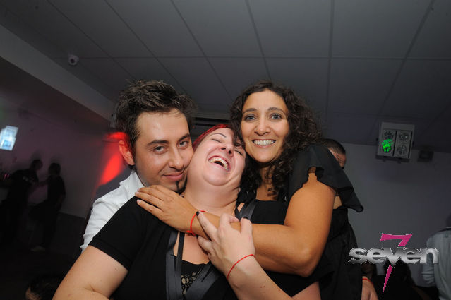 Cliquer pour voir l'image en taille réelle