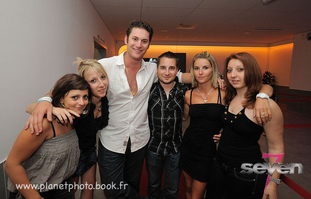 Cliquer pour voir l'image en taille réelle