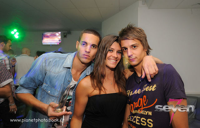 Cliquer pour voir l'image en taille réelle