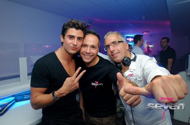 Cliquer pour voir l'image en taille réelle