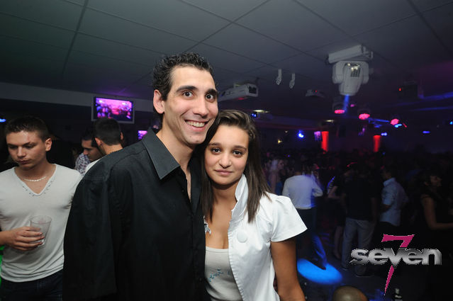 Cliquer pour voir l'image en taille réelle