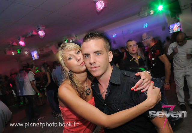 Cliquer pour voir l'image en taille réelle