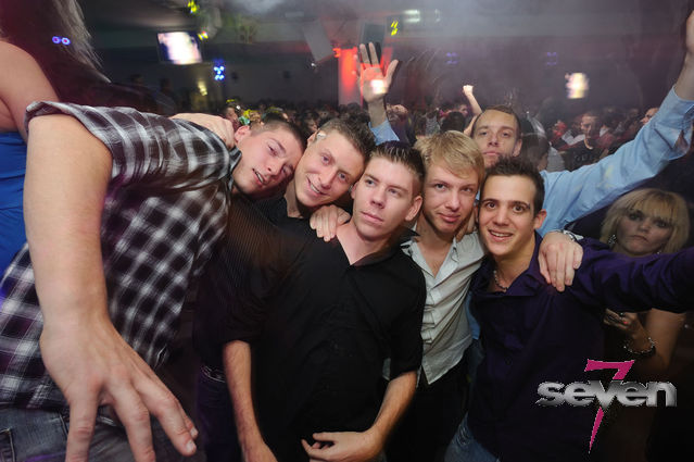 Cliquer pour voir l'image en taille réelle