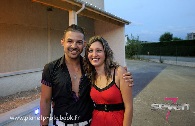 Cliquer pour voir l'image en taille réelle