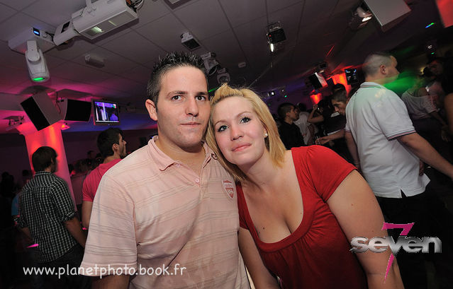 Cliquer pour voir l'image en taille réelle