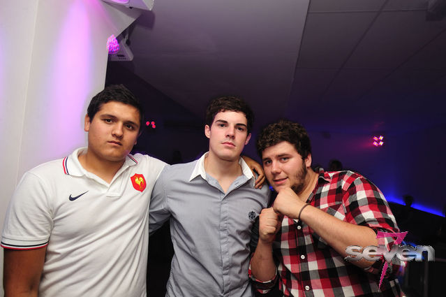 Cliquer pour voir l'image en taille réelle