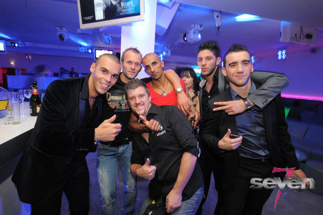 Cliquer pour voir l'image en taille réelle