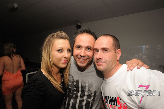 Cliquer pour voir l'image en taille réelle