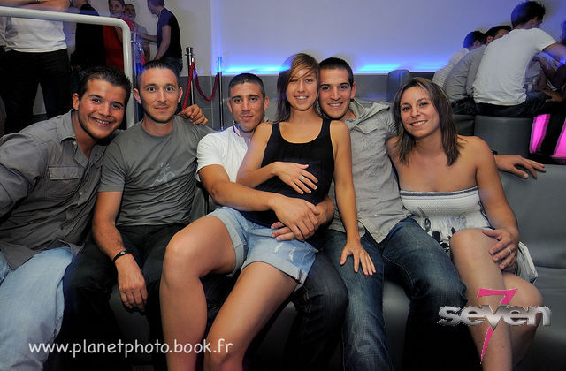 Cliquer pour voir l'image en taille réelle