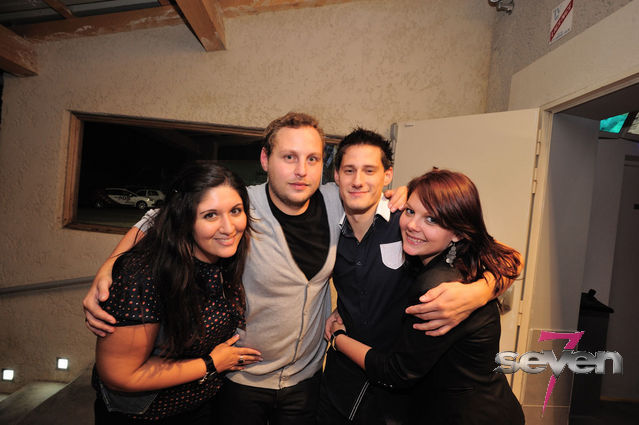 Cliquer pour voir l'image en taille réelle