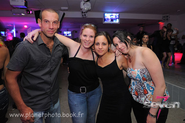 Cliquer pour voir l'image en taille réelle