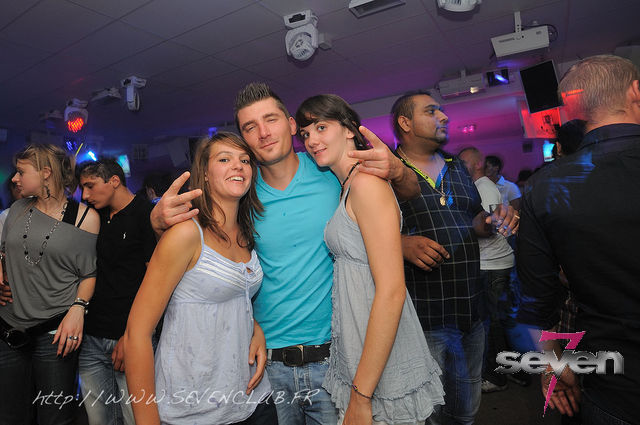 Cliquer pour voir l'image en taille réelle