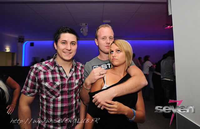 Cliquer pour voir l'image en taille réelle