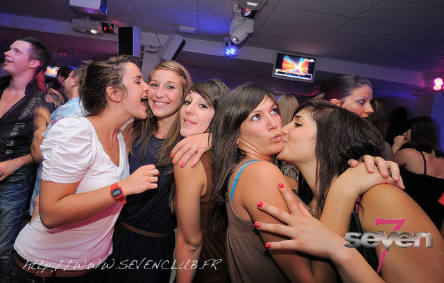 Cliquer pour voir l'image en taille réelle