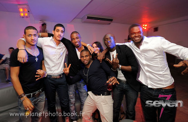 Cliquer pour voir l'image en taille réelle