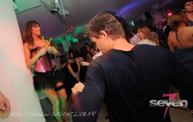 Cliquer pour voir l'image en taille réelle