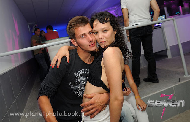 Cliquer pour voir l'image en taille réelle