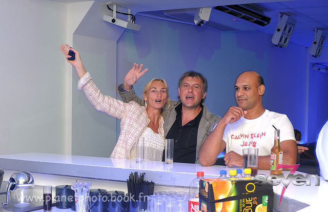 Cliquer pour voir l'image en taille réelle