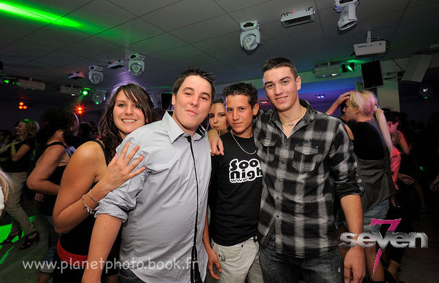 Cliquer pour voir l'image en taille réelle