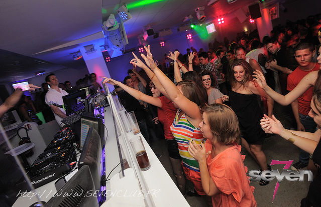 Cliquer pour voir l'image en taille réelle