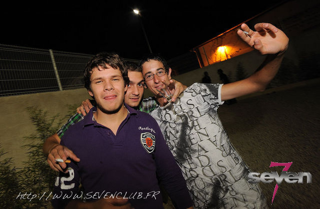 Cliquer pour voir l'image en taille réelle