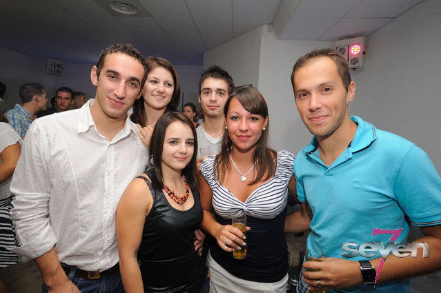 Cliquer pour voir l'image en taille réelle