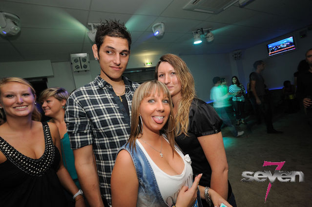 Cliquer pour voir l'image en taille réelle