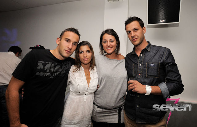 Cliquer pour voir l'image en taille réelle