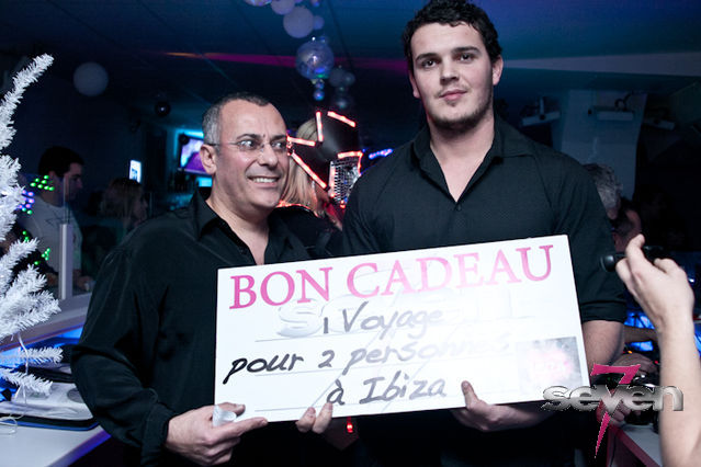 Cliquer pour voir l'image en taille réelle