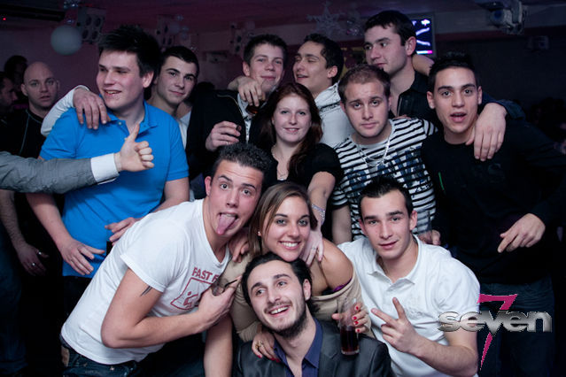 Cliquer pour voir l'image en taille réelle