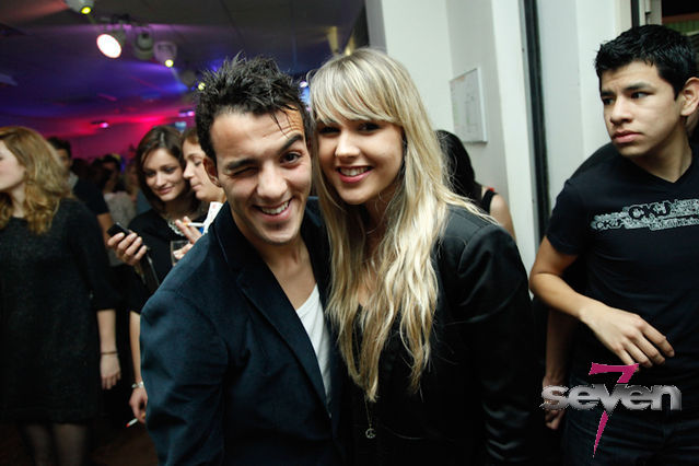 Cliquer pour voir l'image en taille réelle