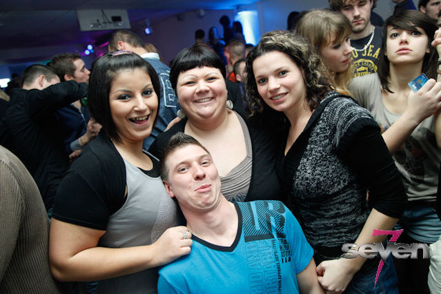 Cliquer pour voir l'image en taille réelle