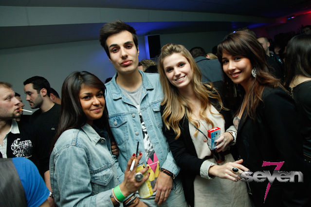 Cliquer pour voir l'image en taille réelle