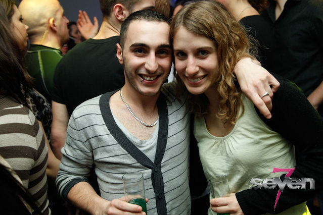 Cliquer pour voir l'image en taille réelle