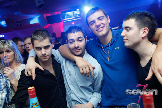 Cliquer pour voir l'image en taille réelle