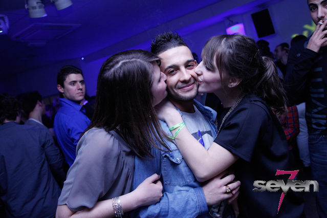 Cliquer pour voir l'image en taille réelle