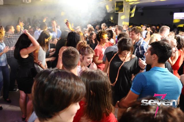 Cliquer pour voir l'image en taille réelle