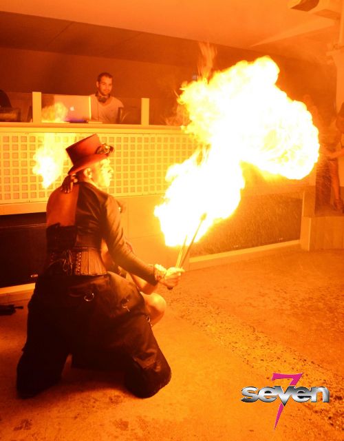 Cliquer pour voir l'image en taille réelle