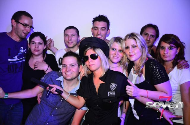 Cliquer pour voir l'image en taille réelle