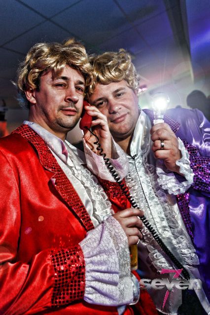 Cliquer pour voir l'image en taille réelle