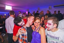 Nom du fichier=SGPE1737.jpg
Taille du fichier=65Ko
Dimensions : 700x469
Ajouté le : 12 Novembre 2012 SGPE1737.jpg