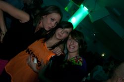 Nom du fichier=SGPE6272.jpg
Taille du fichier=76Ko
Dimensions : 1333x886
Ajouté le : 04 Octobre 2012 SGPE6272.jpg