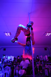 Nom du fichier=seven_0192~12.jpg
Taille du fichier=339Ko
Dimensions : 1300x1954
Ajouté le : 01 Novembre 2011 seven_0192~12.jpg