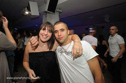 Nom du fichier=seven_0276~1.jpg
Taille du fichier=131Ko
Dimensions : 1000x661
Ajouté le : 05 Août 2011 seven_0276~1.jpg