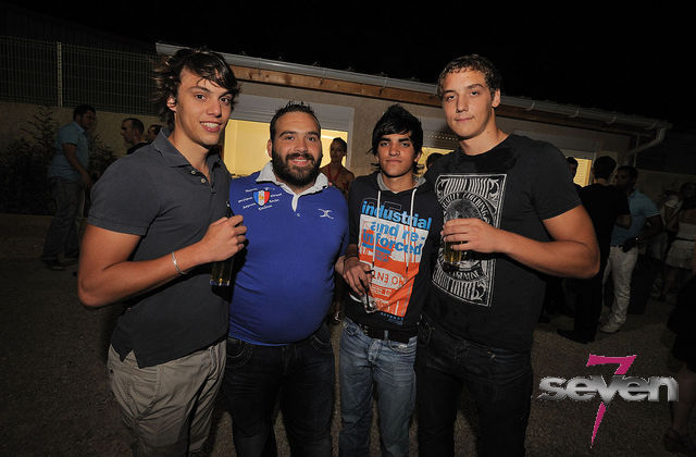 Cliquer pour voir l'image en taille réelle